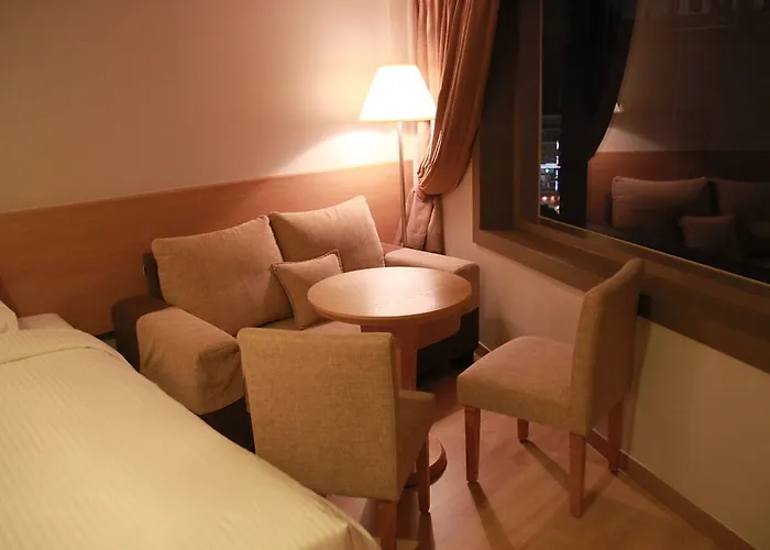 ホテル Foret Premier Haeundae 3*