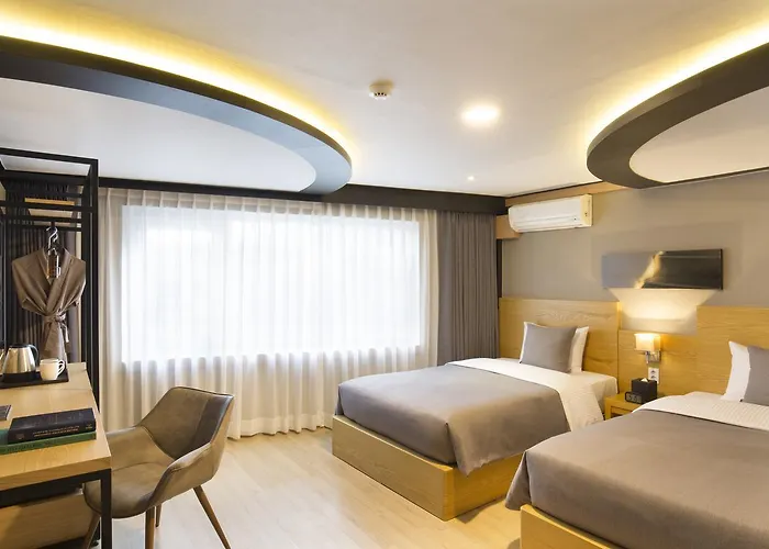 ホテル Foret Premier Haeundae 3*