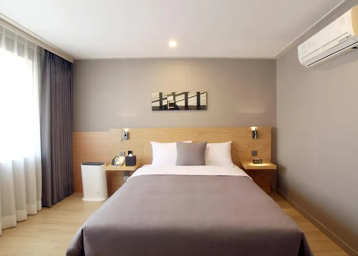 Foret Premier Haeundae ホテル 3*